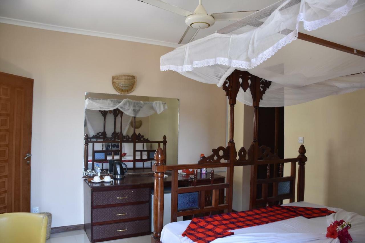Pwani Silver Sand Beach Hotel Zanzibar Екстериор снимка