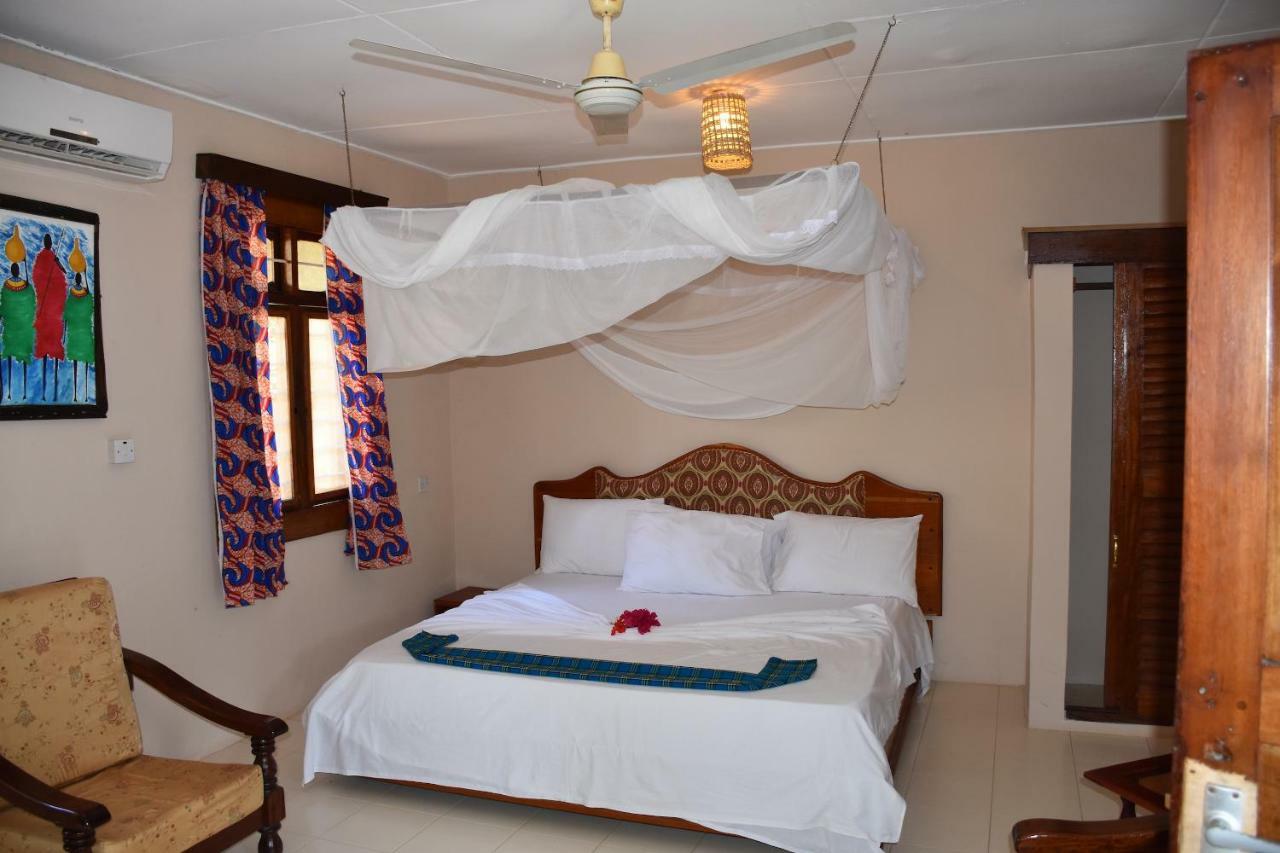 Pwani Silver Sand Beach Hotel Zanzibar Екстериор снимка